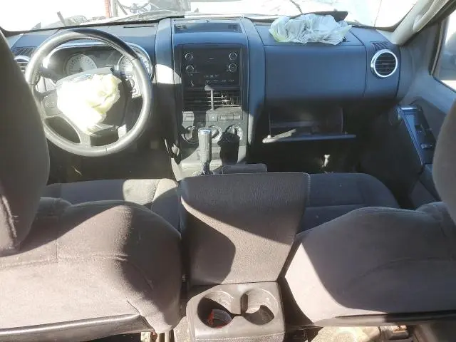 2010 FORD EXPLORER SPORT TRAC XLT  