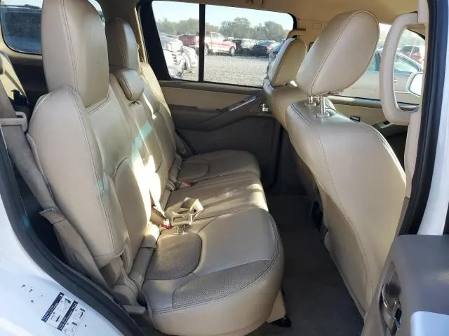 2012 NISSAN PATHFINDER S  