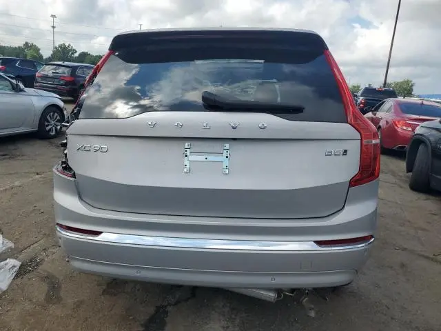 2024 VOLVO XC90 PLUS  