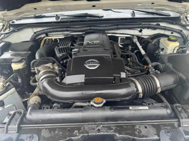 2013 NISSAN FRONTIER S  