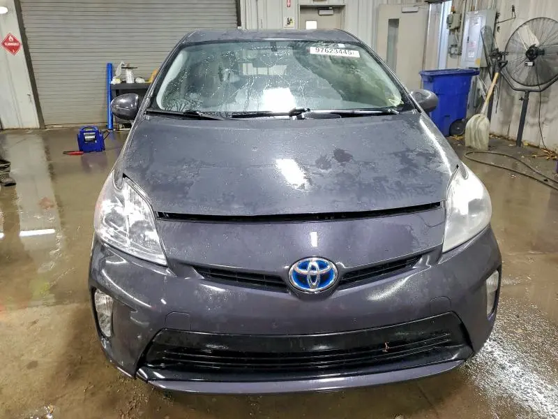 2013 TOYOTA PRIUS   