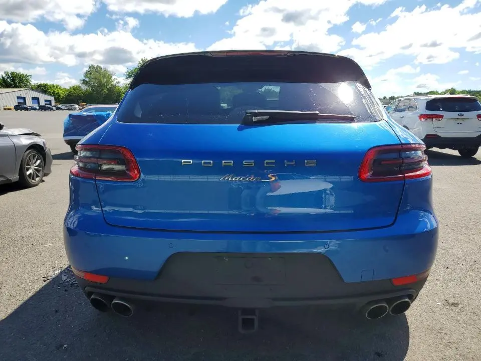 2017 PORSCHE MACAN S  