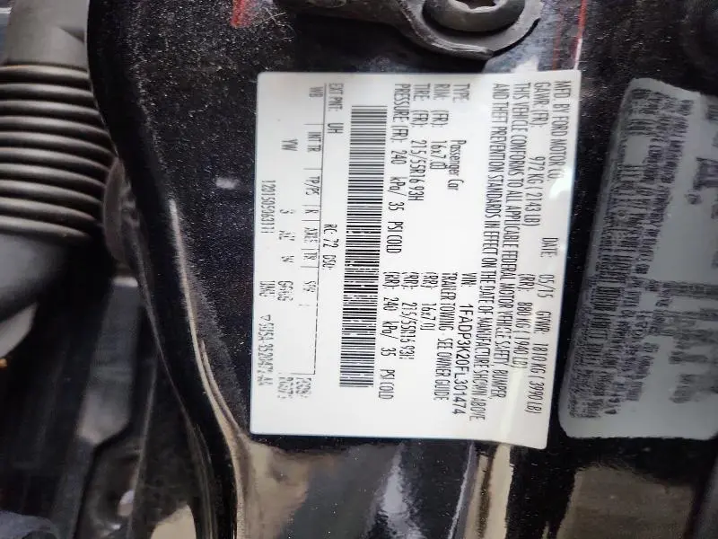 2015 FORD FOCUS SE  