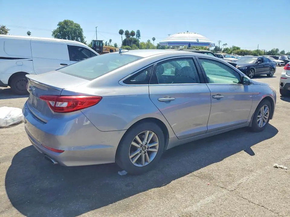 2015 HYUNDAI SONATA SE  