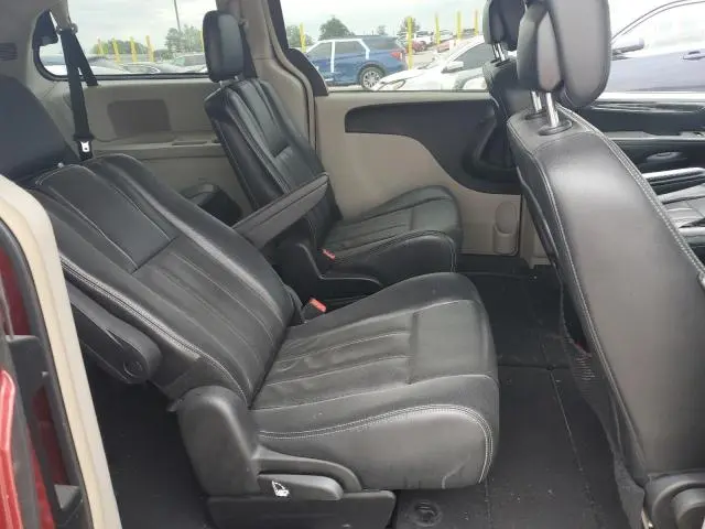 2013 CHRYSLER TOWN & COUNTRY TOURING  