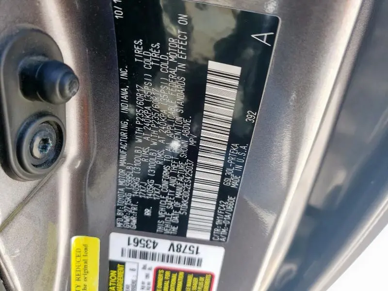 2014 TOYOTA SIENNA LE