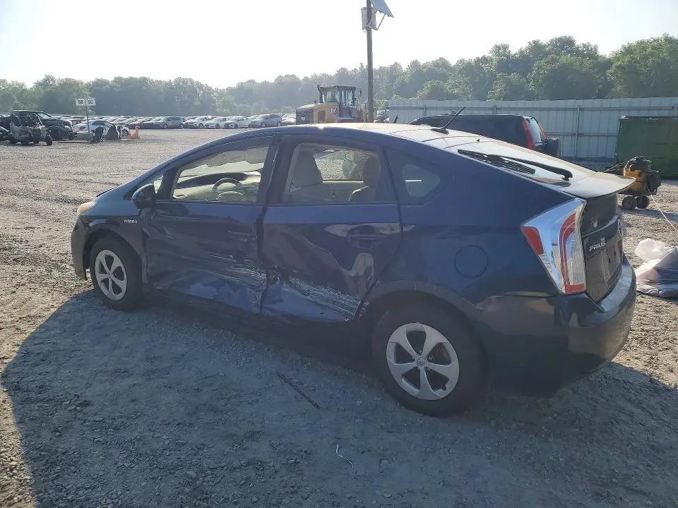 2013 TOYOTA PRIUS THREE  