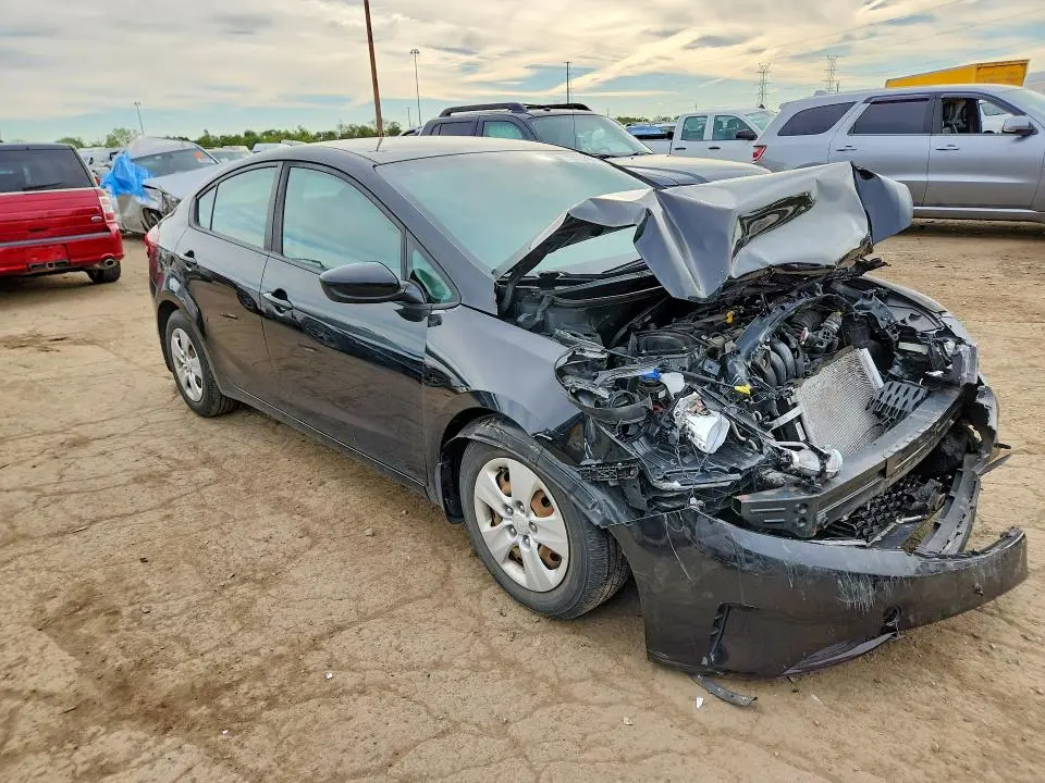 2018 KIA FORTE LX  