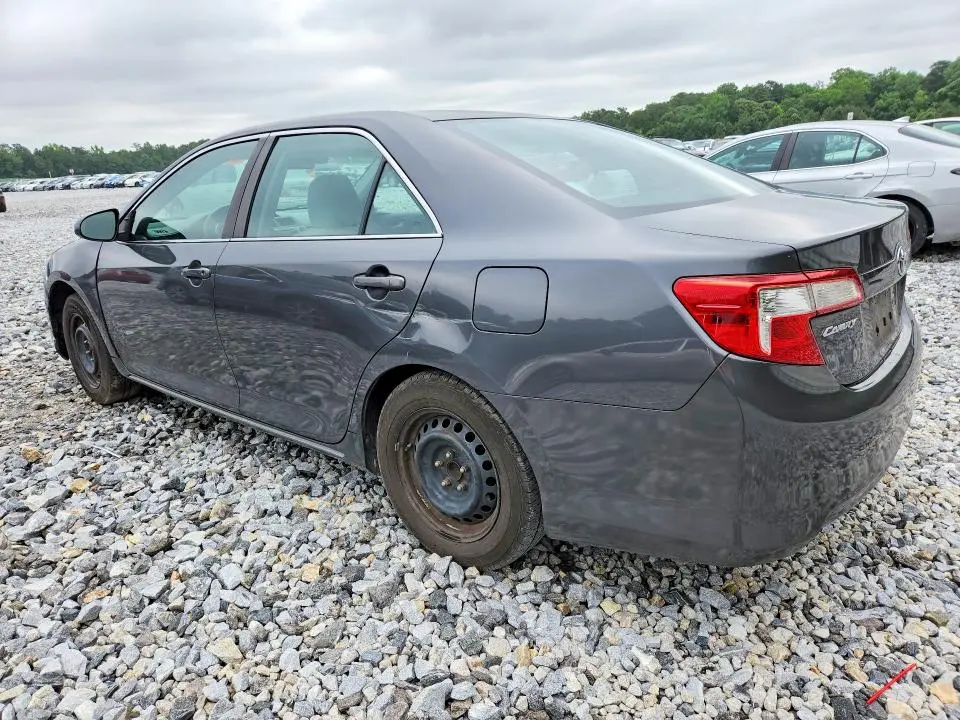 2012 TOYOTA CAMRY LE  
