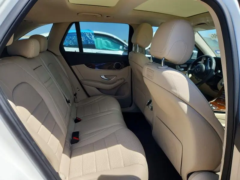 2018 MERCEDES-BENZ GLC 300  