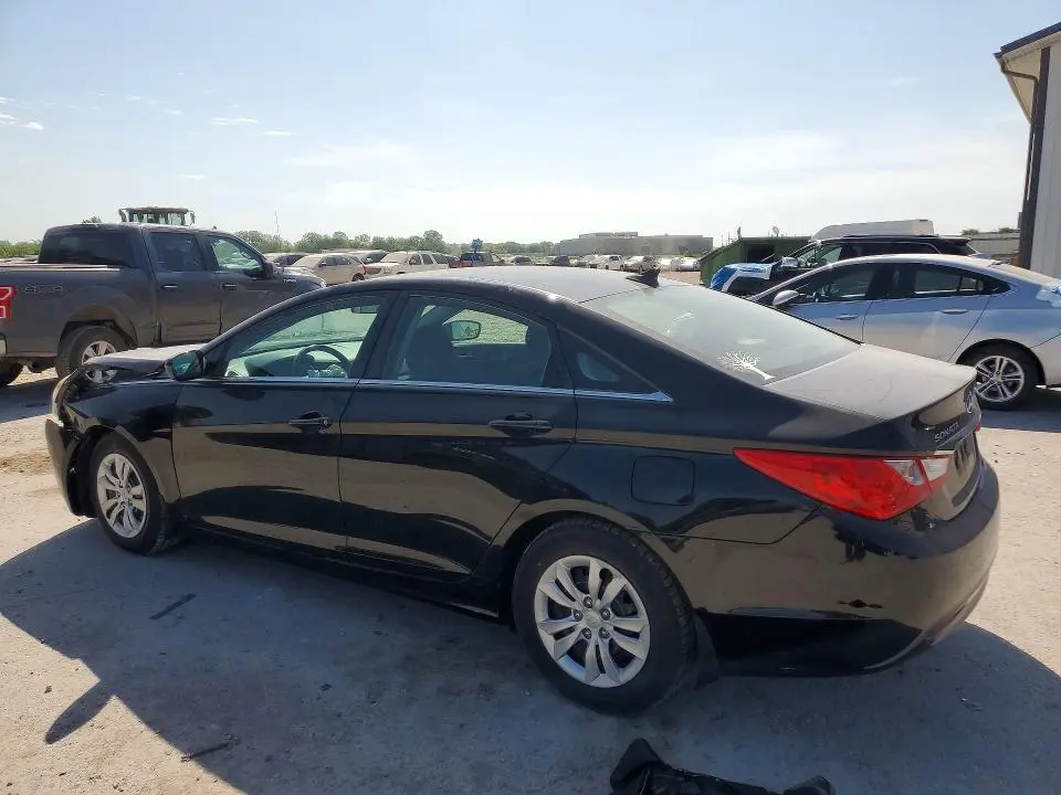2011 HYUNDAI SONATA GLS  