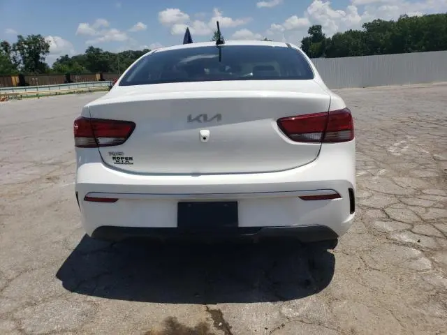 2022 KIA RIO LX  