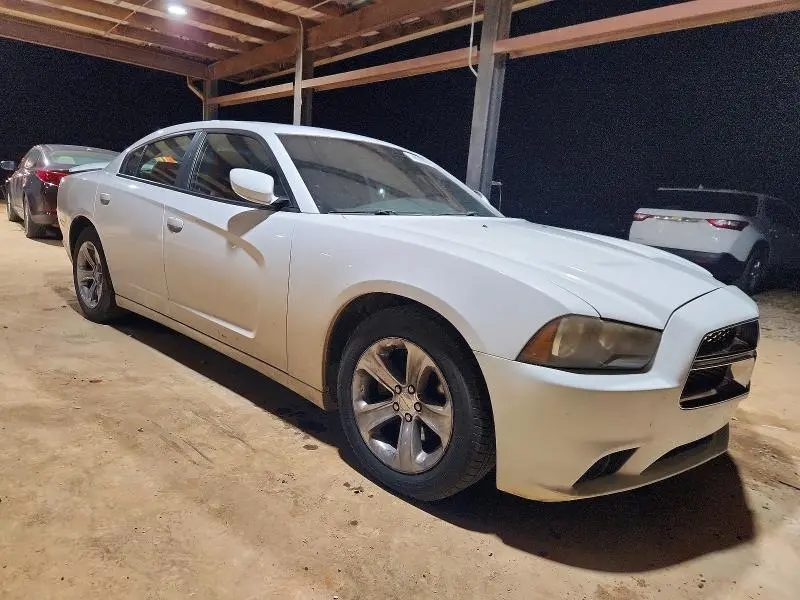 2012 DODGE CHARGER SXT  