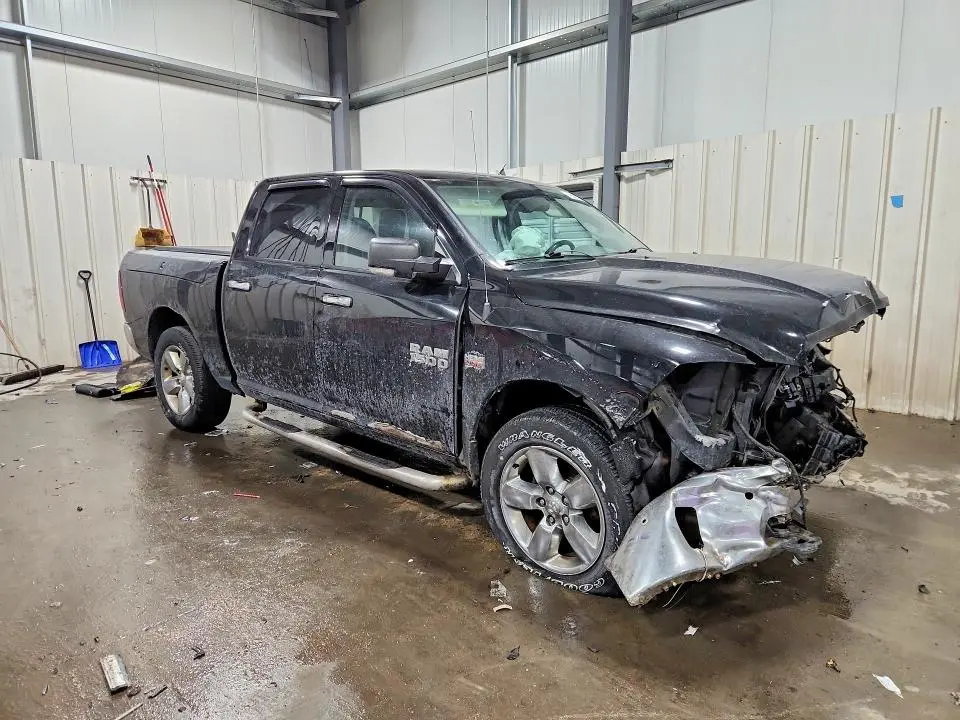 2014 RAM 1500 SLT  