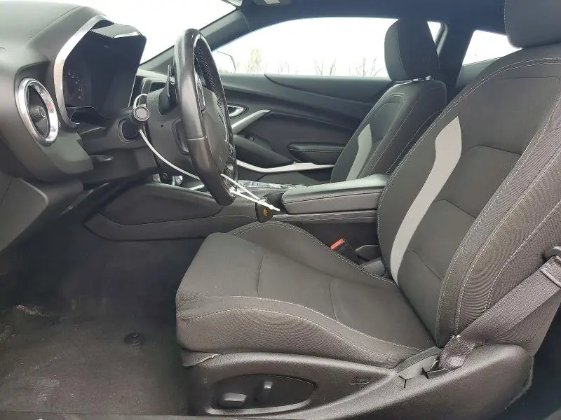 2017 CHEVROLET CAMARO LT  