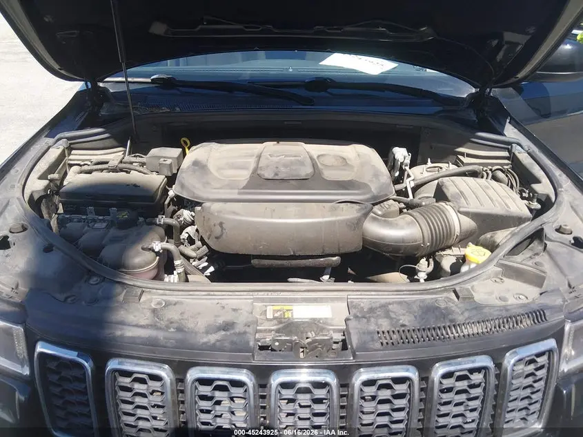 2019 JEEP GRAND CHEROKEE LAREDO E 4X4