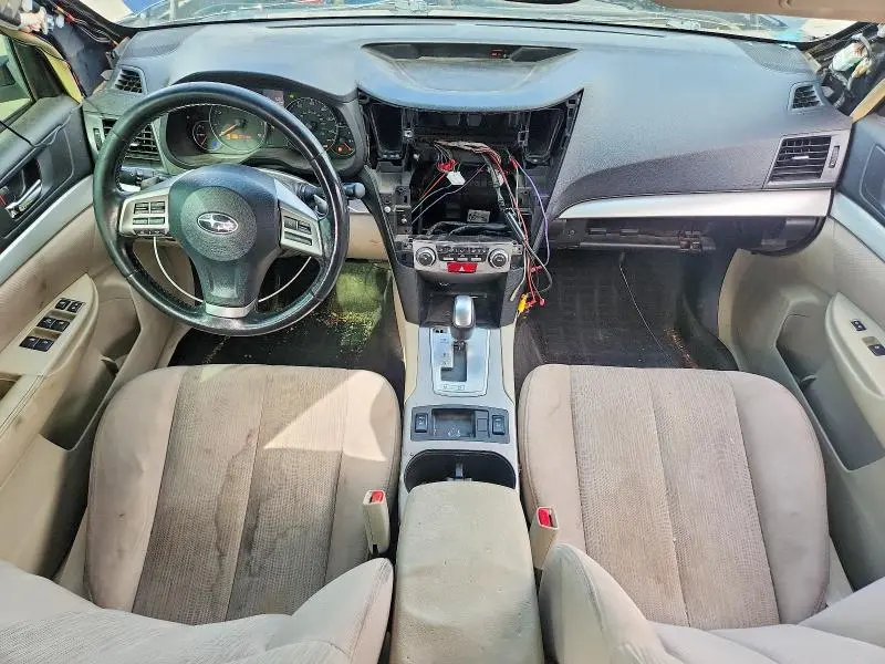 2013 SUBARU OUTBACK 2.5I PREMIUM  