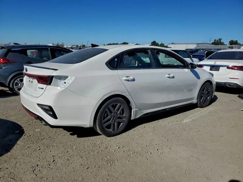 2021 KIA FORTE GT LINE  