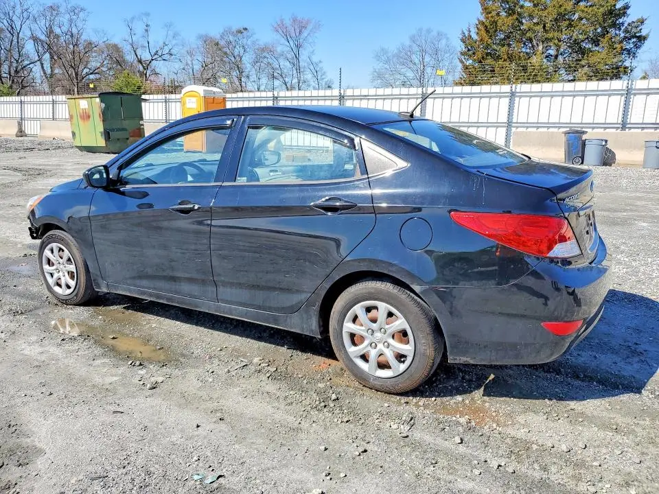 2013 HYUNDAI ACCENT GLS  