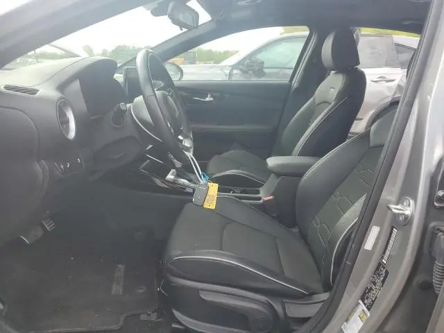 2024 KIA FORTE GT LINE  