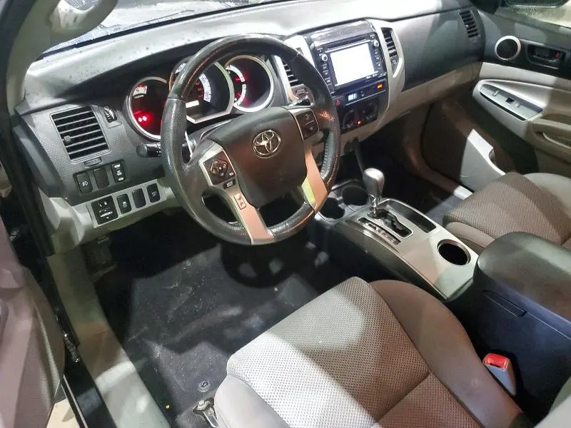 2014 TOYOTA TACOMA V6  