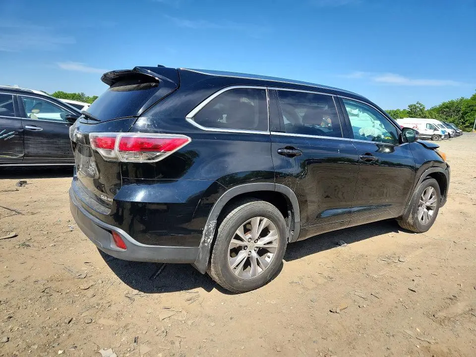 2014 TOYOTA HIGHLANDER XLE  
