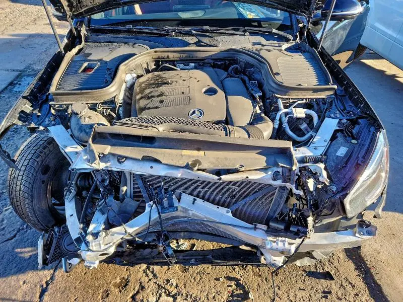 2022 MERCEDES-BENZ GLC 300 4MATIC  