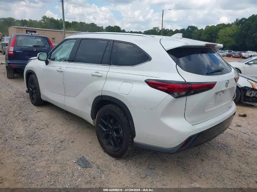 2020 TOYOTA HIGHLANDER LIMITED