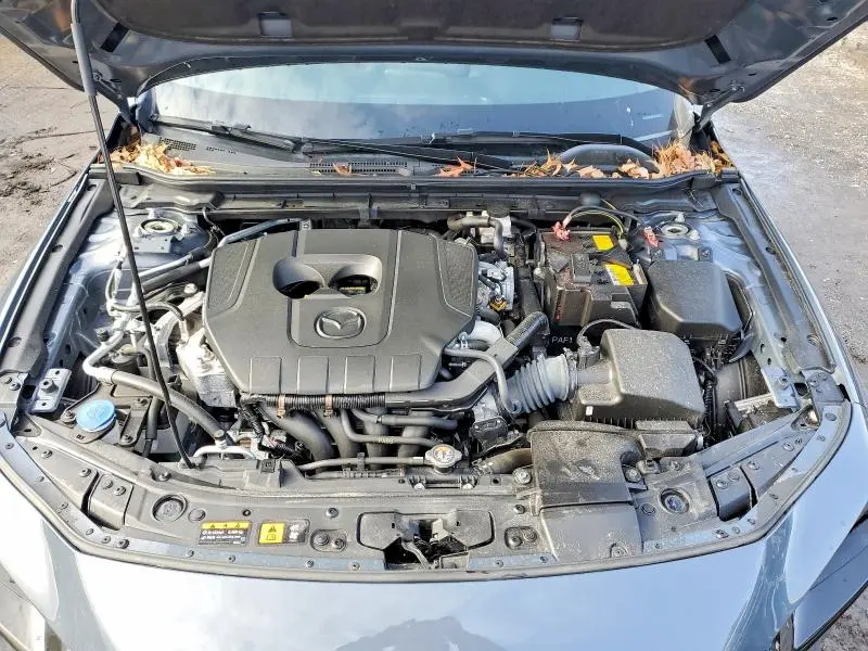 2024 MAZDA 3 PREFERRED  