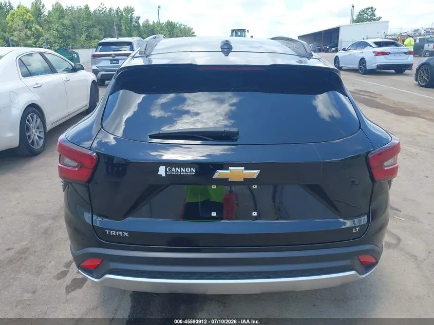 2024 CHEVROLET TRAX FWD LT