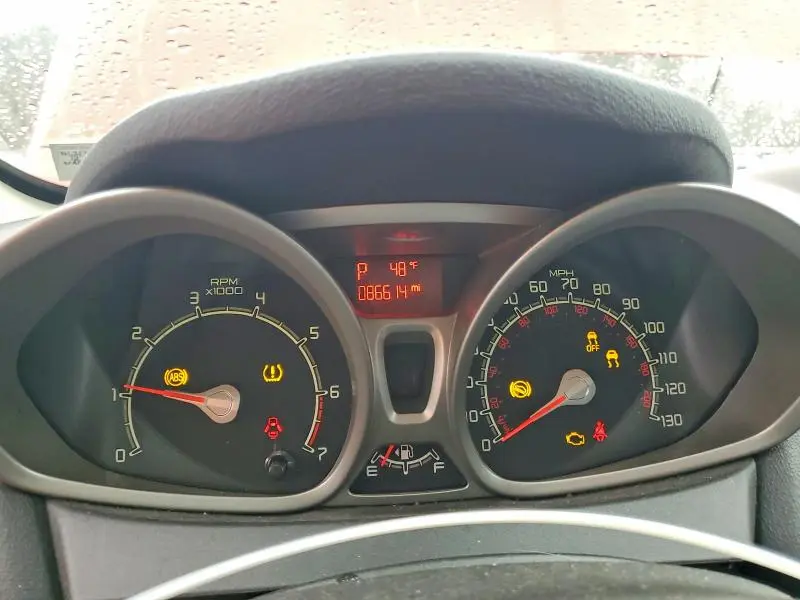 2012 FORD FIESTA SES  