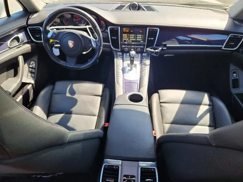 2013 PORSCHE PANAMERA 2/4  