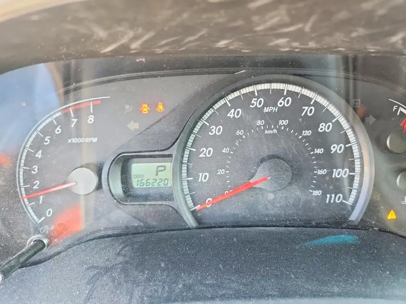 2011 TOYOTA SIENNA LE  