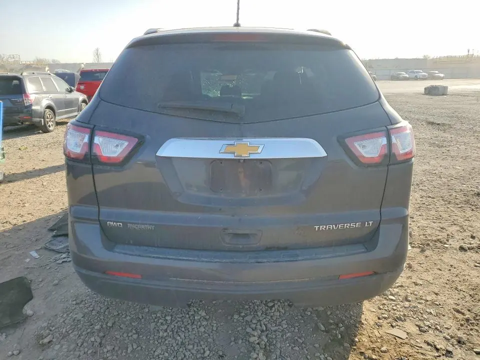 2014 CHEVROLET TRAVERSE LT  