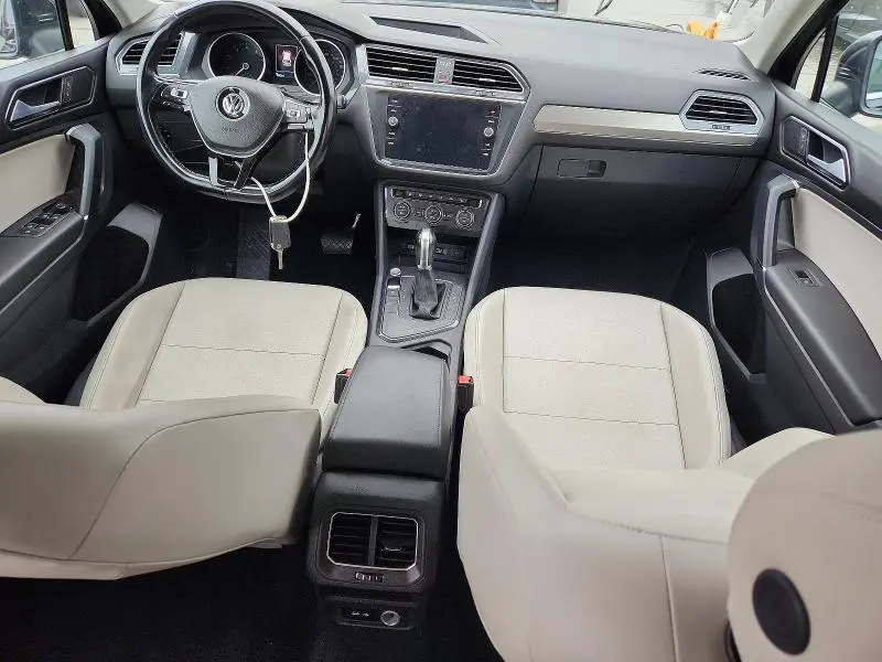 2018 VOLKSWAGEN TIGUAN SE  