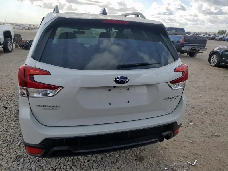 2024 SUBARU FORESTER LIMITED  