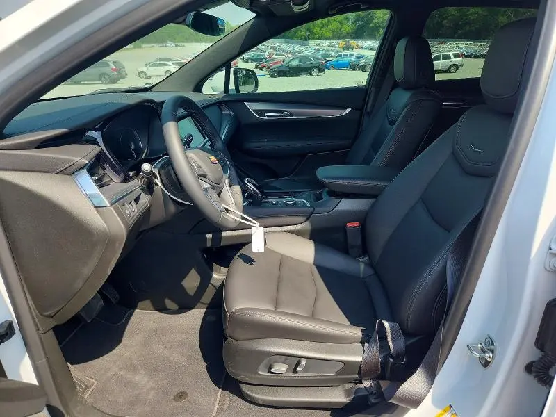 2026 CADILLAC XT5 LUXURY  