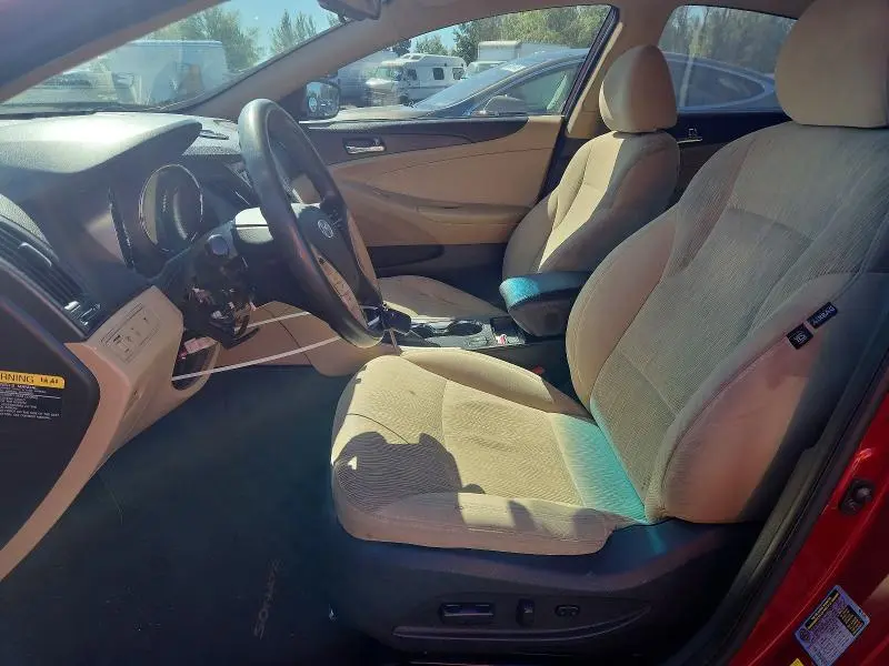 2013 HYUNDAI SONATA GLS  