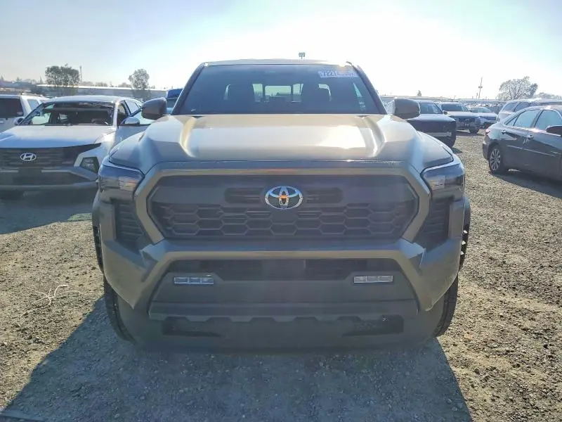 2024 TOYOTA TACOMA DOUBLE CAB  
