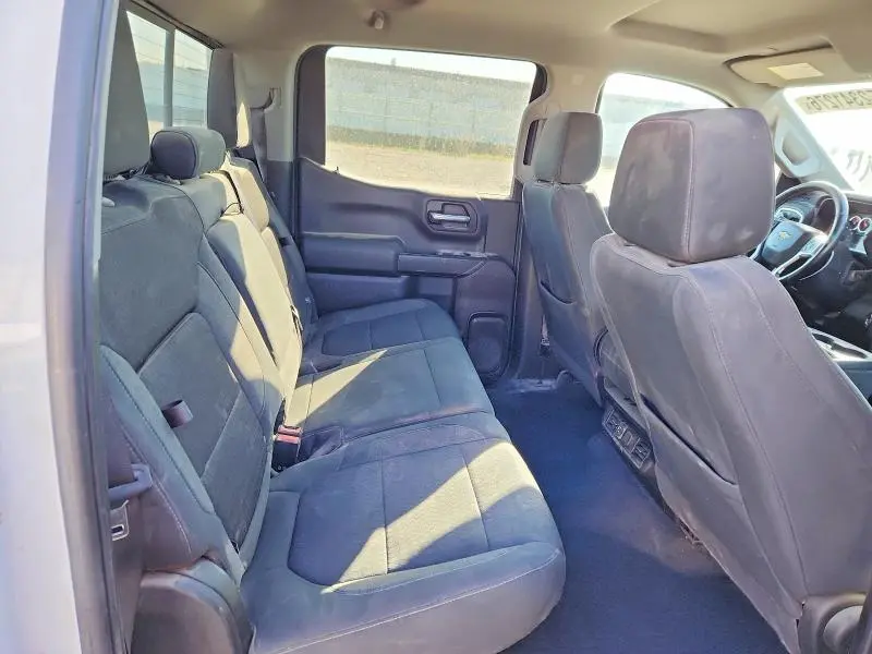 2020 CHEVROLET SILVERADO K1500 LT  
