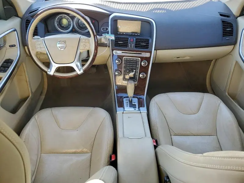 2012 VOLVO XC60 3.2  