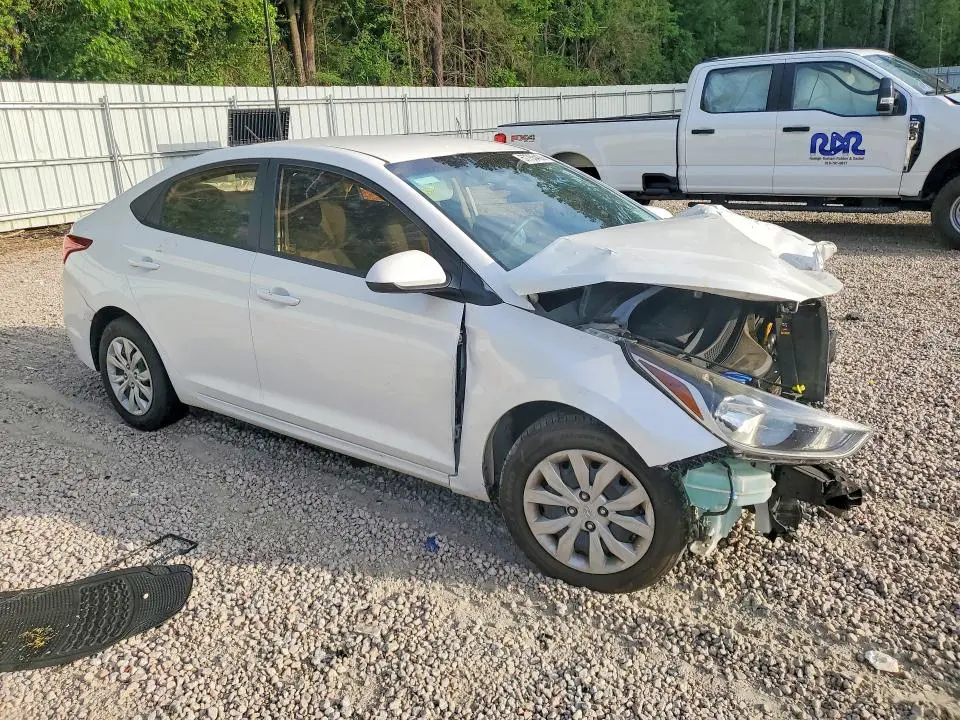 2019 HYUNDAI ACCENT SE  