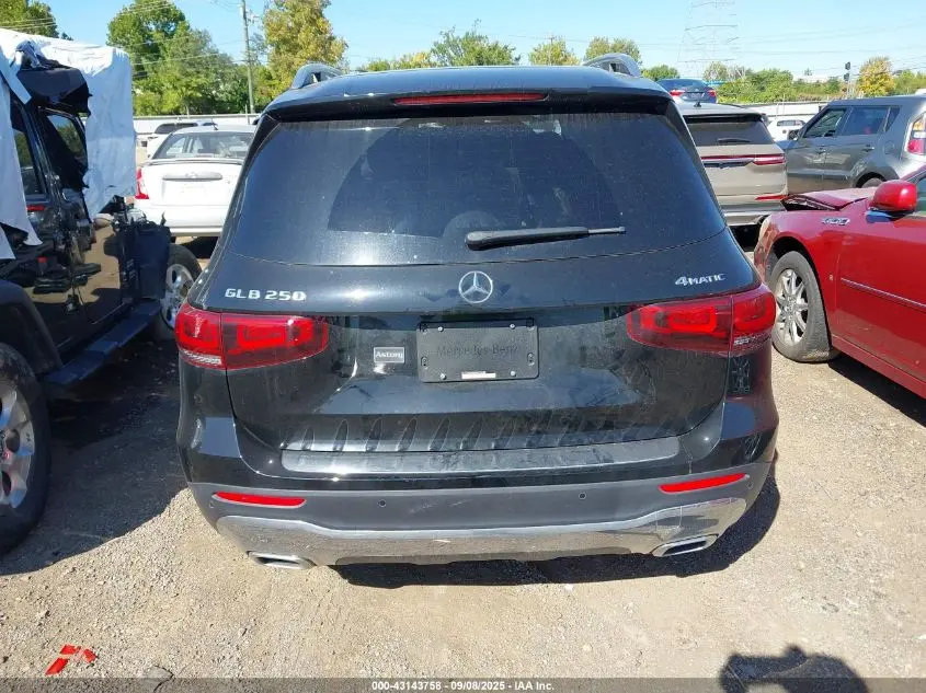 2023 MERCEDES-BENZ GLB 250 4MATIC