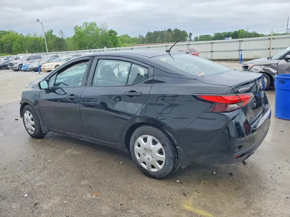 2020 NISSAN VERSA S  