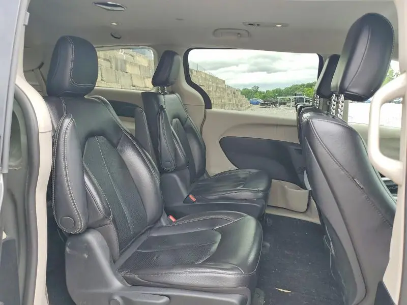 2022 CHRYSLER PACIFICA HYBRID TOURING L  