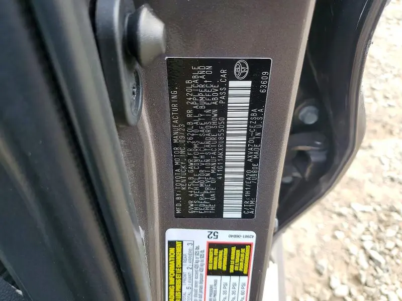 2024 TOYOTA CAMRY SE  