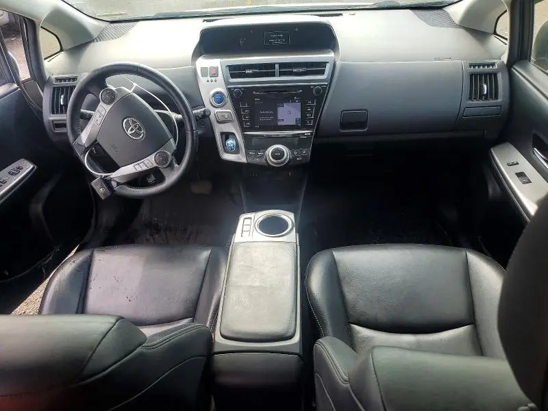 2017 TOYOTA PRIUS V TWO  