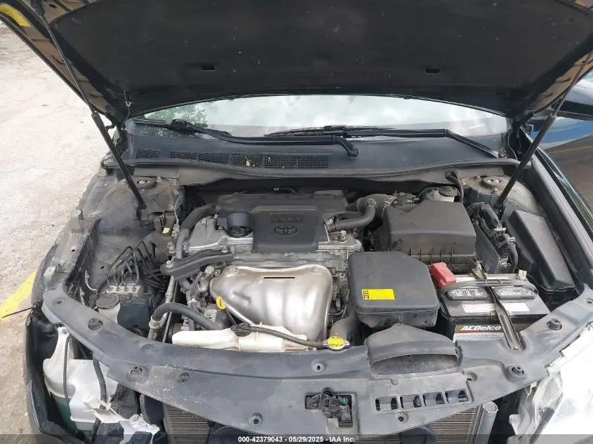 2012 TOYOTA CAMRY XLE