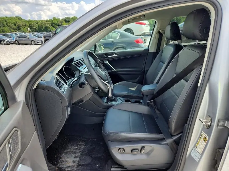 2020 VOLKSWAGEN TIGUAN SE  