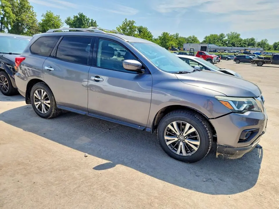 2018 NISSAN PATHFINDER S  